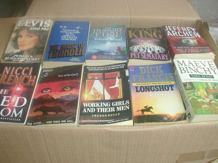 United Kingdom Container Of Books
