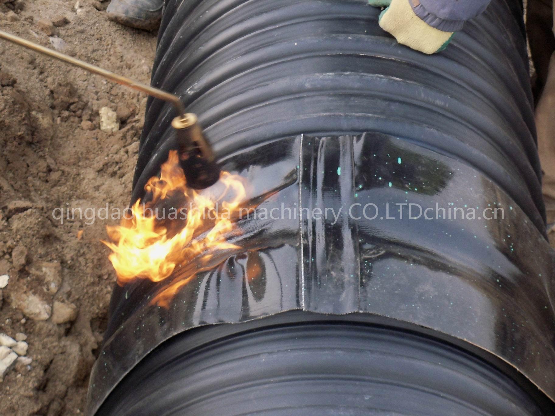 hollow wall twisted pipeline shrinkable sleeve