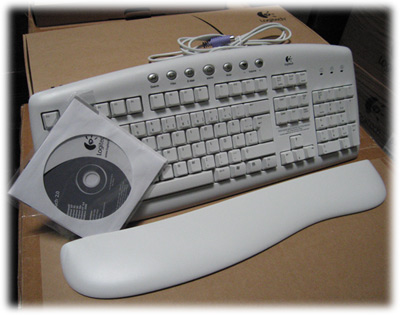 United States Logitech Ps2 Internet Keyboard Sweden Layout