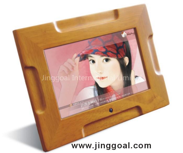 Digital photo frame