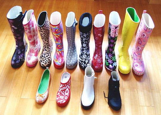 rubber lady's boots