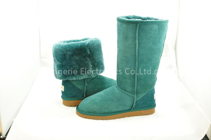 Olive boots