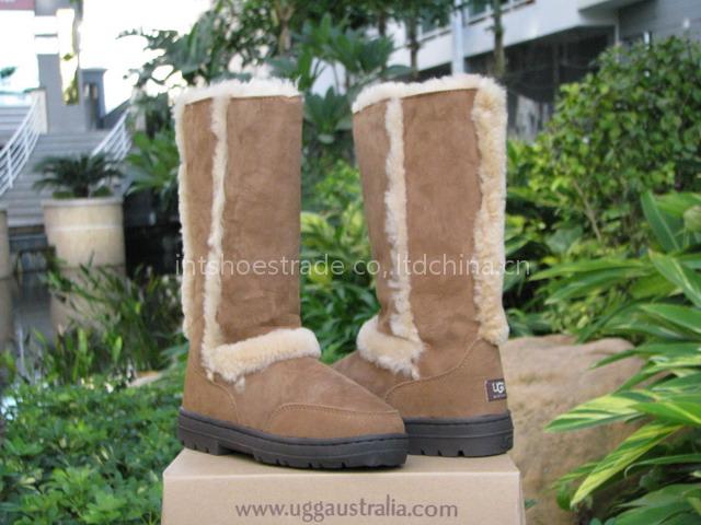 UGG lady boots , all lovely styles present , guaranteed