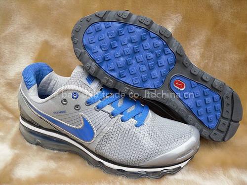 nike shoes on sell.