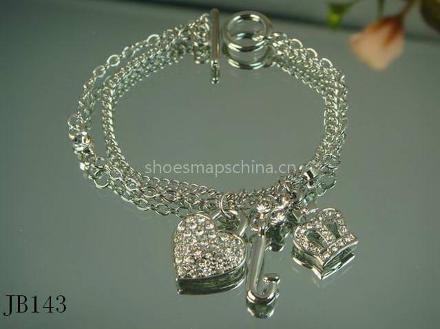 wholesale juicy chains,juicy earring,juicy necklace,chanel chain