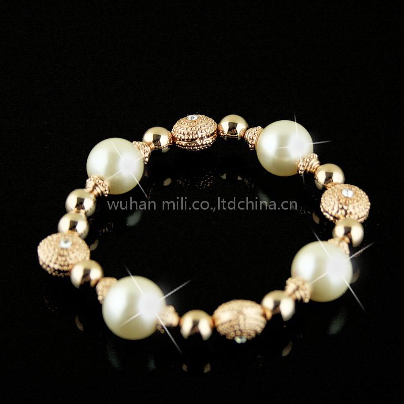 jewelry,fashion bracelets