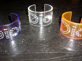 Hong Kong Fashion Branded Designer Bangles Jewelry