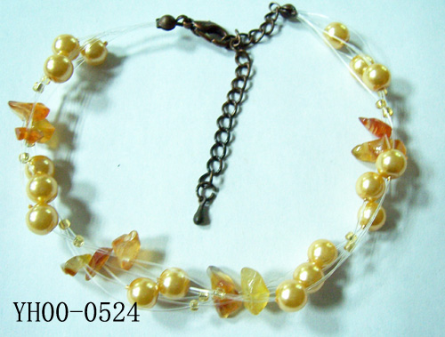 China (Mainland) Glass Pearl And Amber Chip Bracelet