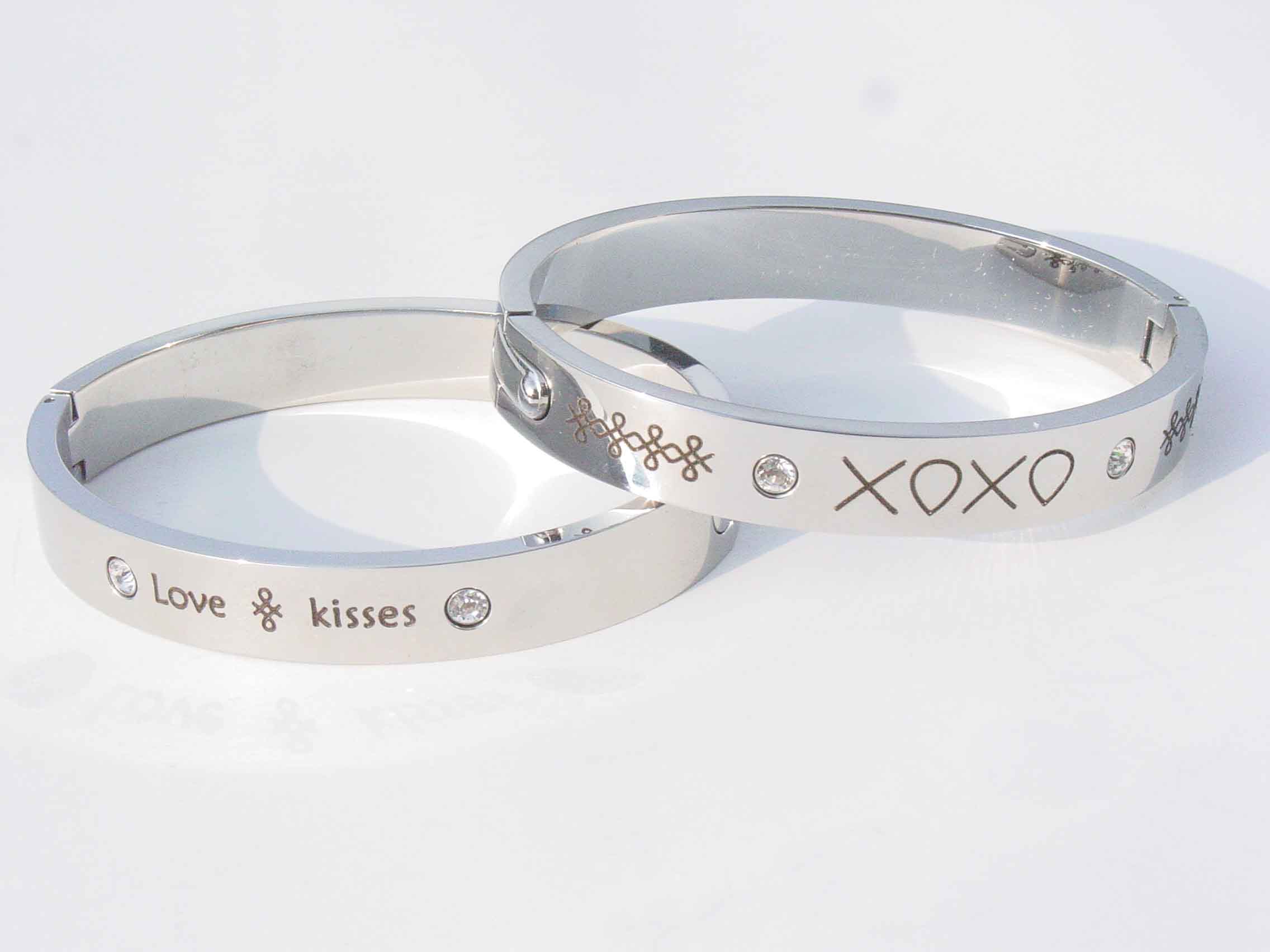Hong Kong Xoxo Stainless Steel Bangle