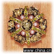 Brooch