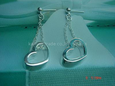 juicy eardrop