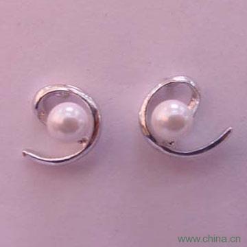 Freshwater Pearl Earrings