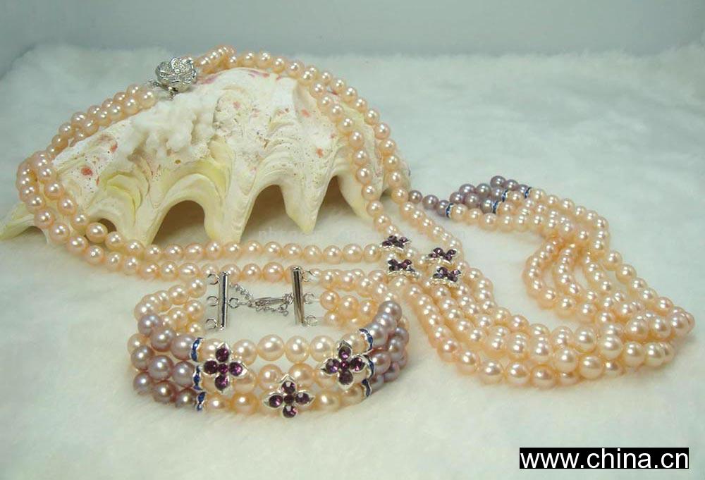 Pearl Jewelry Set