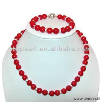 Coral Necklace & Bracelet Set