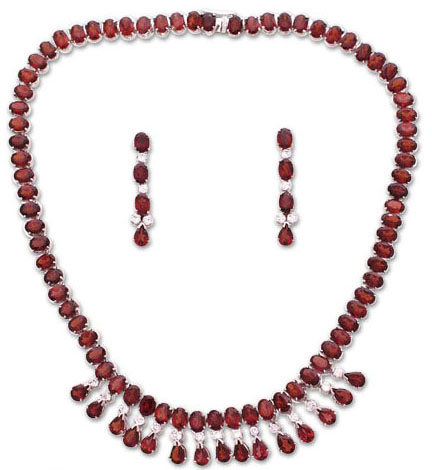 India Full Garnet Set, Sparkling Red Wine