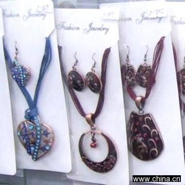 Necklace Set