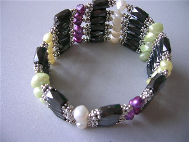 China (Mainland) Magnetic Jewelry