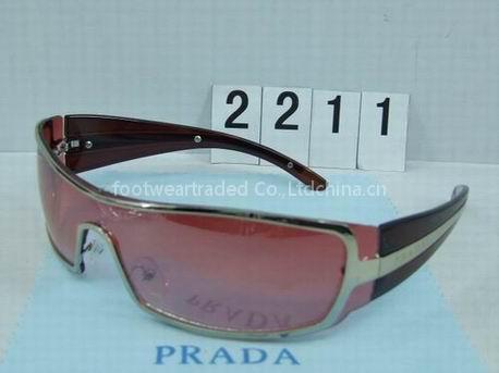 prada sunglass,eyewear,prada glasses