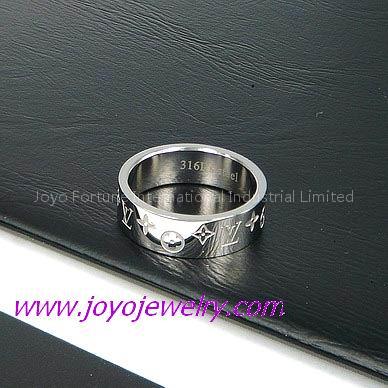 316L stainless steel rings in various fashion design