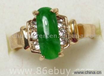 Green Jade and 18kgp Ring