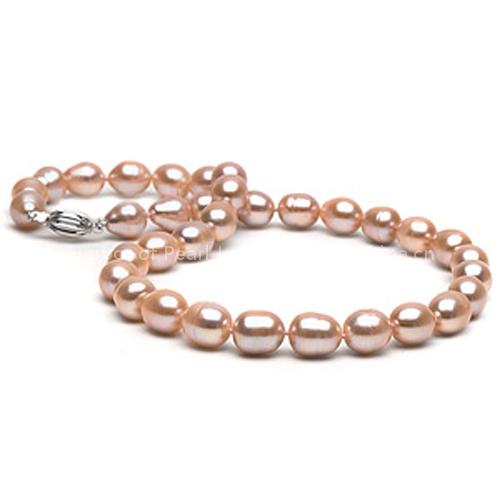 pearl necklace