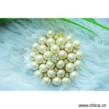 Pearl Brooch