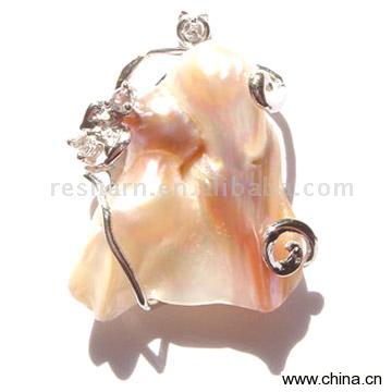 Pearl Pendant