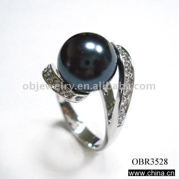 Pearl Ring