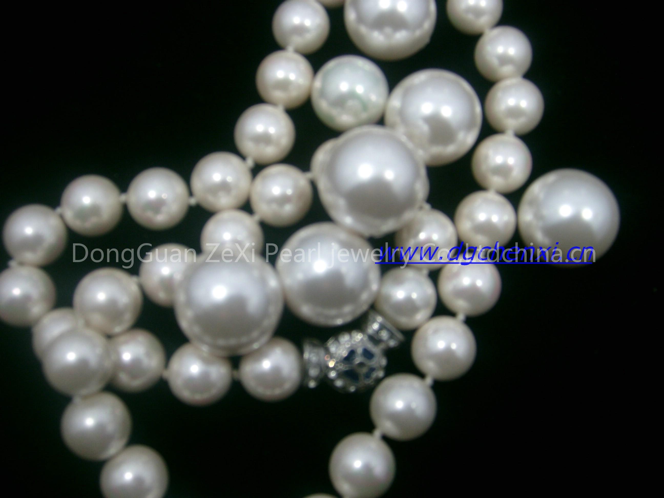 glass pearl,shell pearl , plastic pearl ,imitation pearl , pearl and pearl jewelry , imitation pearl jewelry, pearl necklace , pearl earring, pearl bracelet , pearl pendant