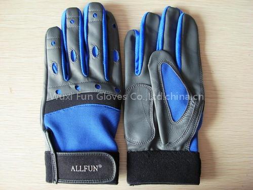 weight lifting gloves