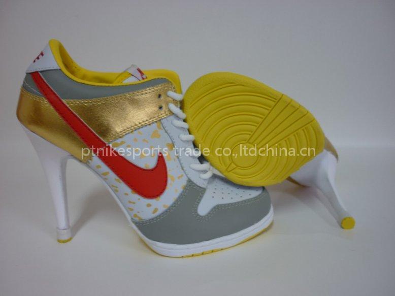 nike wome shoes