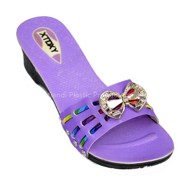 Shoe