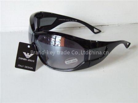 fashion accessories,designer bags,sunglasses,jewelry sets