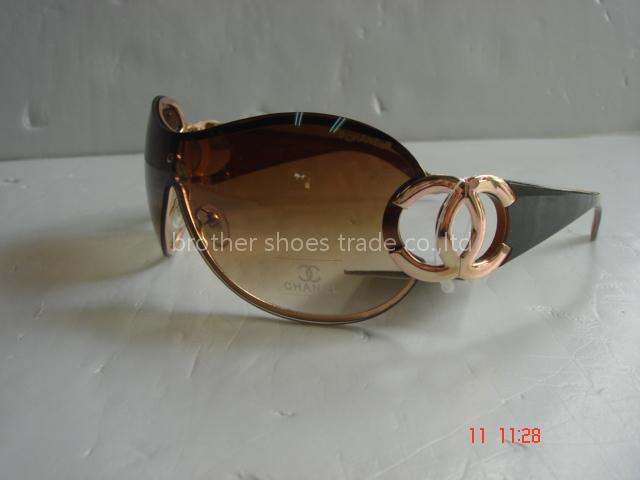 wholesale name brand sunglasses