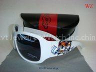 wholesale Edhardy BURBERRY and CHANEL,GUCCI,D&G Sunglasses