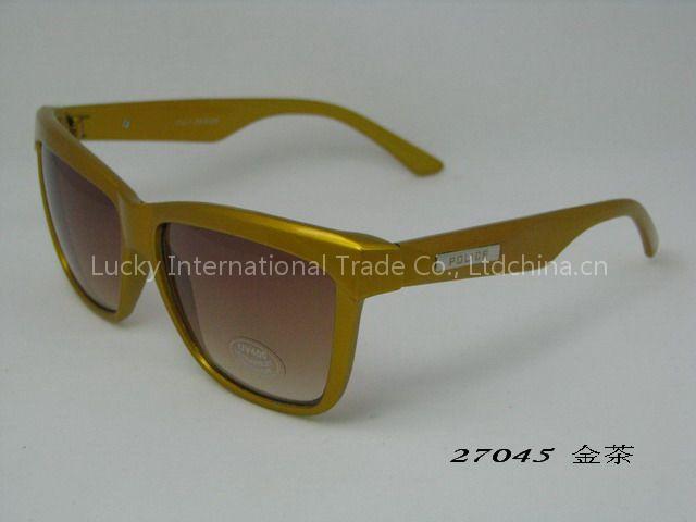 Style Fashion Sun glasses Sunglasses, Branded Sunglasses with Case Packing