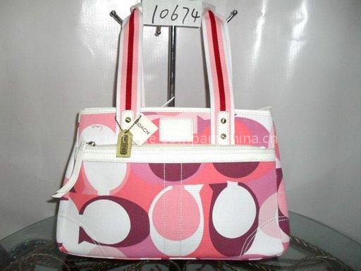 re: the fashion handbag in stock