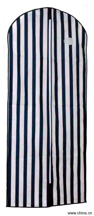 Suit Cover