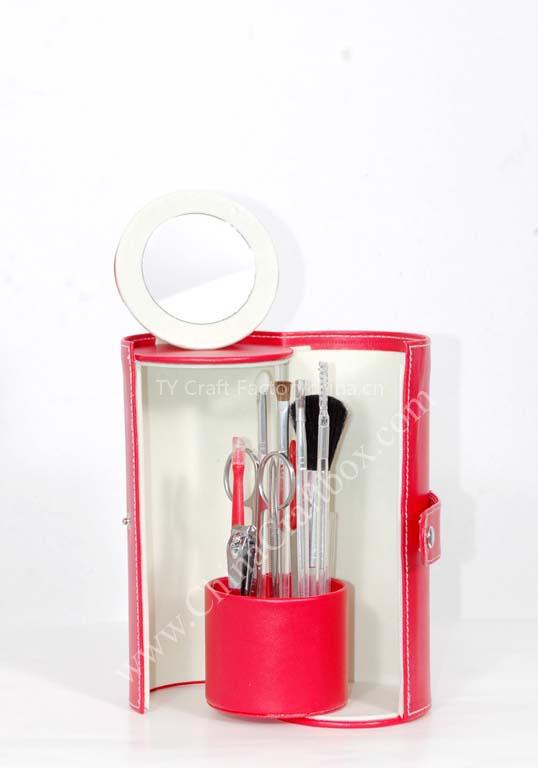 Cosmetic box