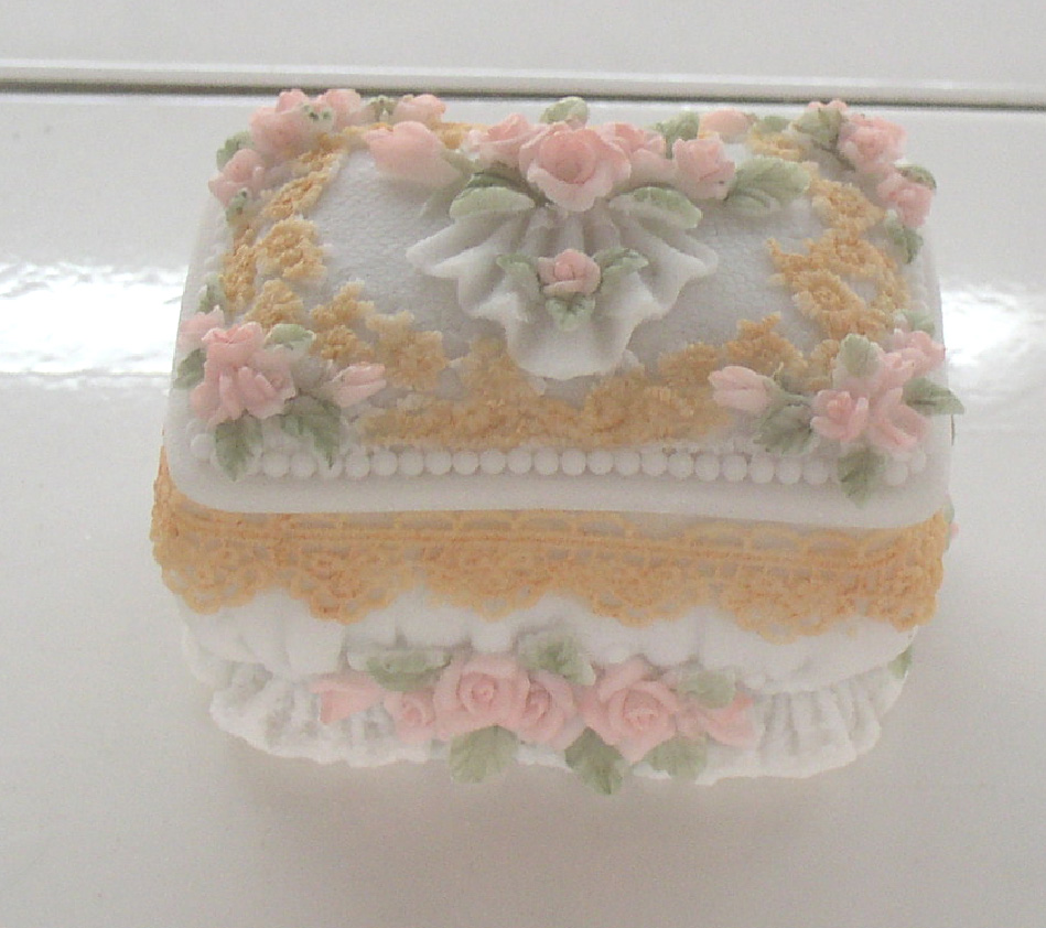 Cosmetic Box