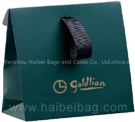 Luxurious Paper Gift Bag