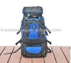 Large capacity mountaineering backpack