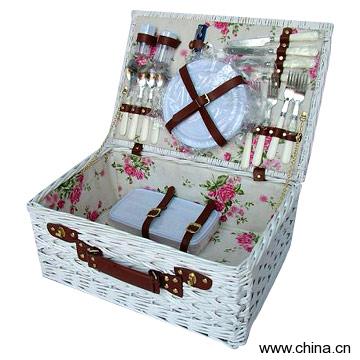 Willow Picnic Box
