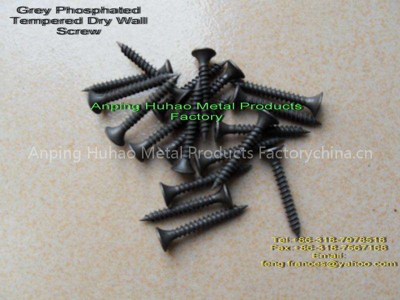 grey phophated drywall screw
