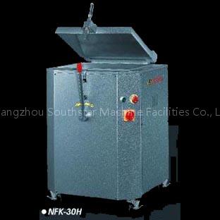 Paste Dividing Machine