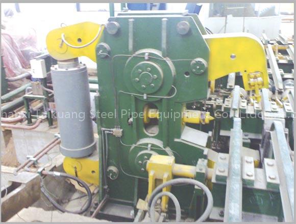 Hot centering machine