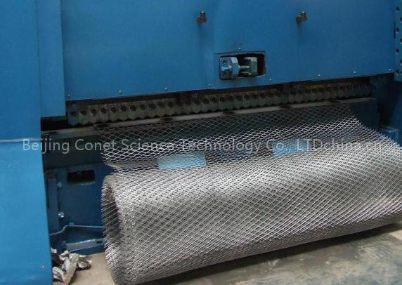Expanded Metal Machine