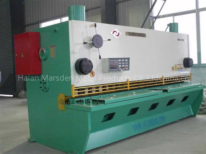 sheet cutting machine