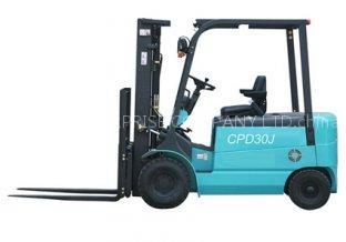 Electric forklift CPD25J