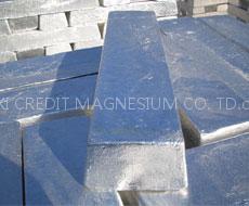 Magnesium ingot